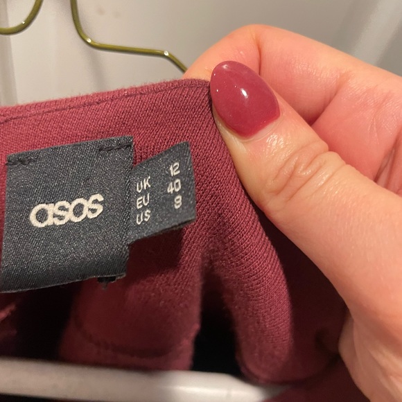 Asos burgandy colored peplum top - Picture 3 of 4